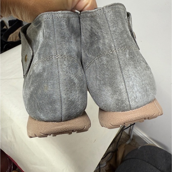 Skechers NWOT Biker Lite Suede Ankle Boots- Sz 9.5 - Picture 8 of 16